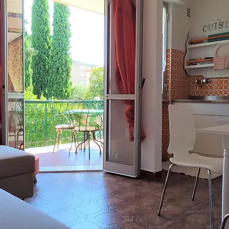 Hannalore - By Ligooria Pietra Ligure Exterior photo